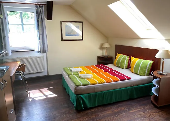 ゲストハウス Unter Der 250 Jaehrigen Eiche - Lehde Zentrum