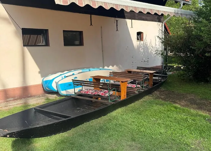 Unter Der 250 Jaehrigen Eiche - Lehde Zentrum 3*